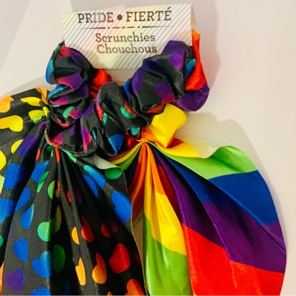 PRIDE RAINBOW BUNDLE 🥳🌈🙌😍 - Picture 11 of 12